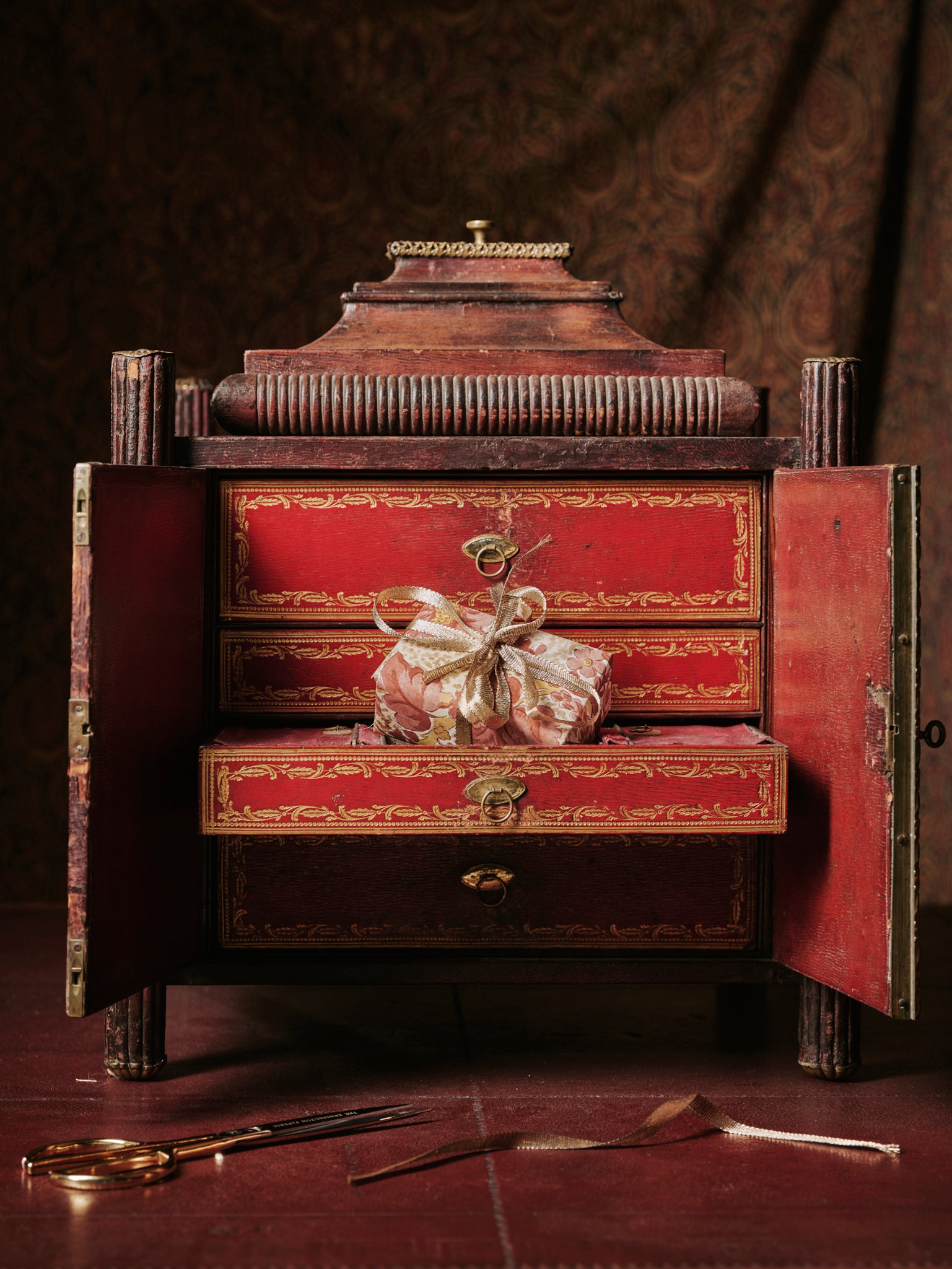 a shot of The Kensington Paperie garthwaite red wrapping paper product