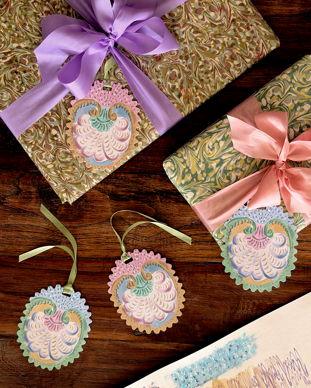 Set of 12 Gift Tags: Shell
