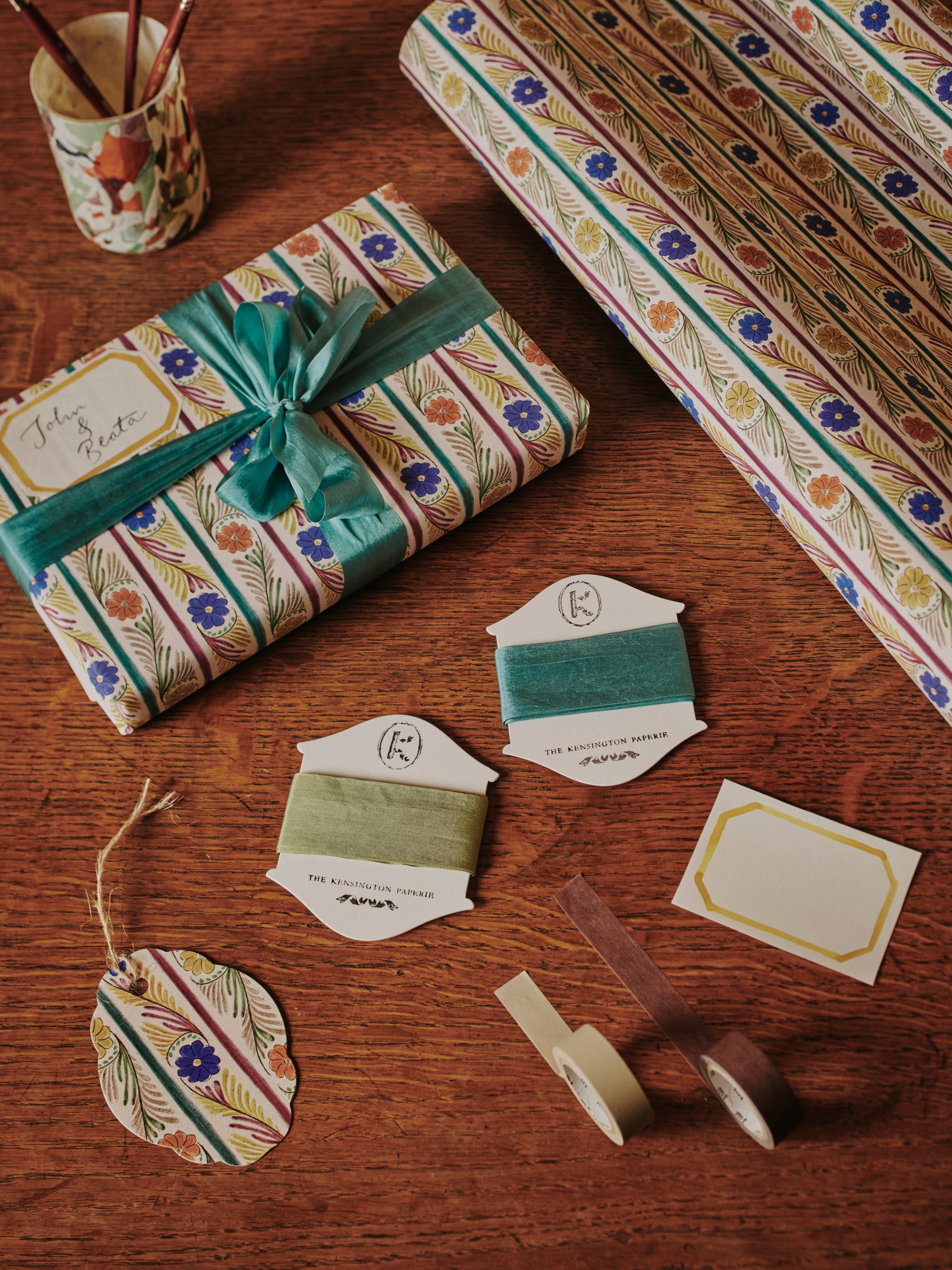 Delft Stripe Wrapping Kit