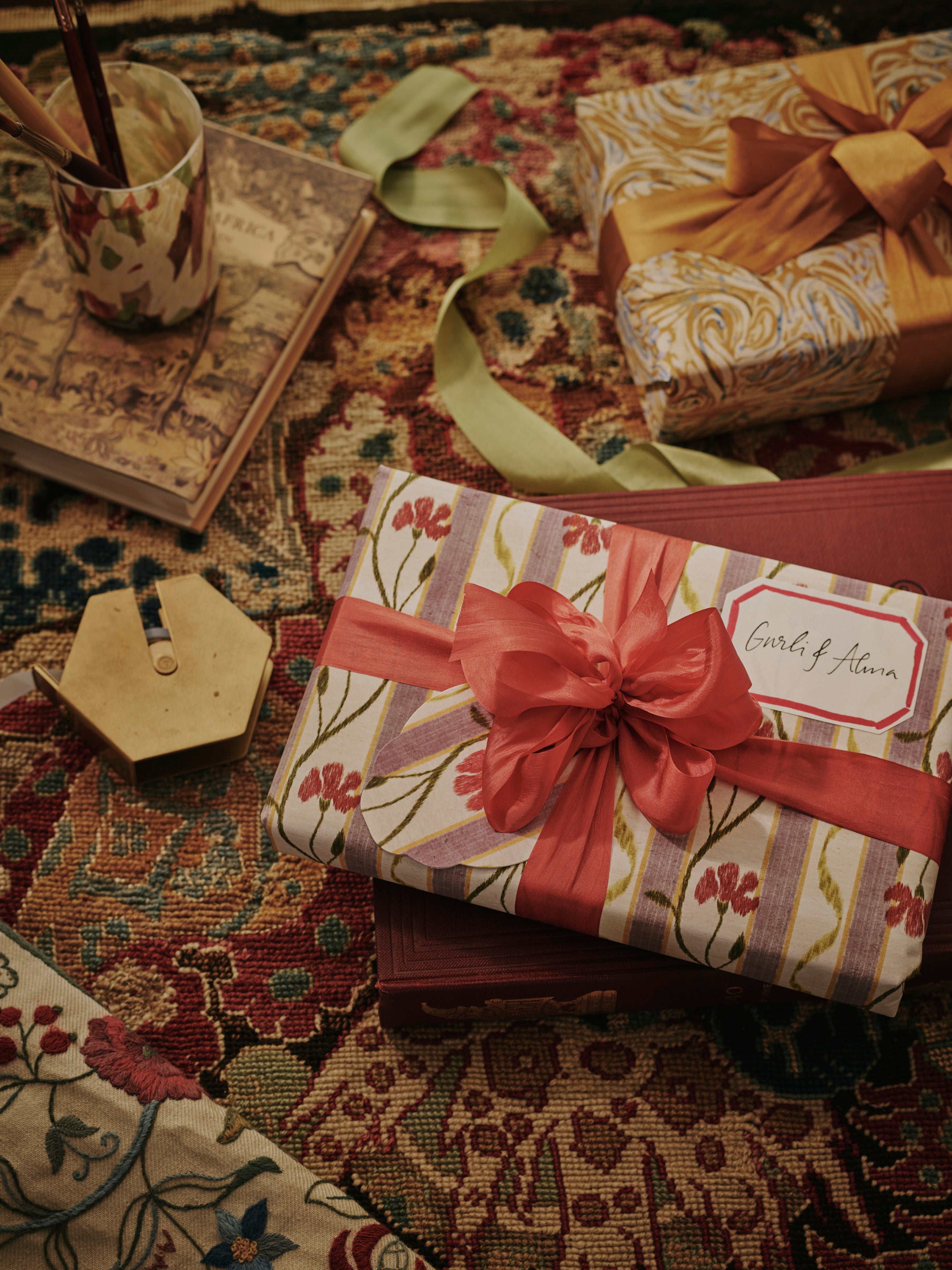 Set of 4 Gift Tags: Ikat Rose