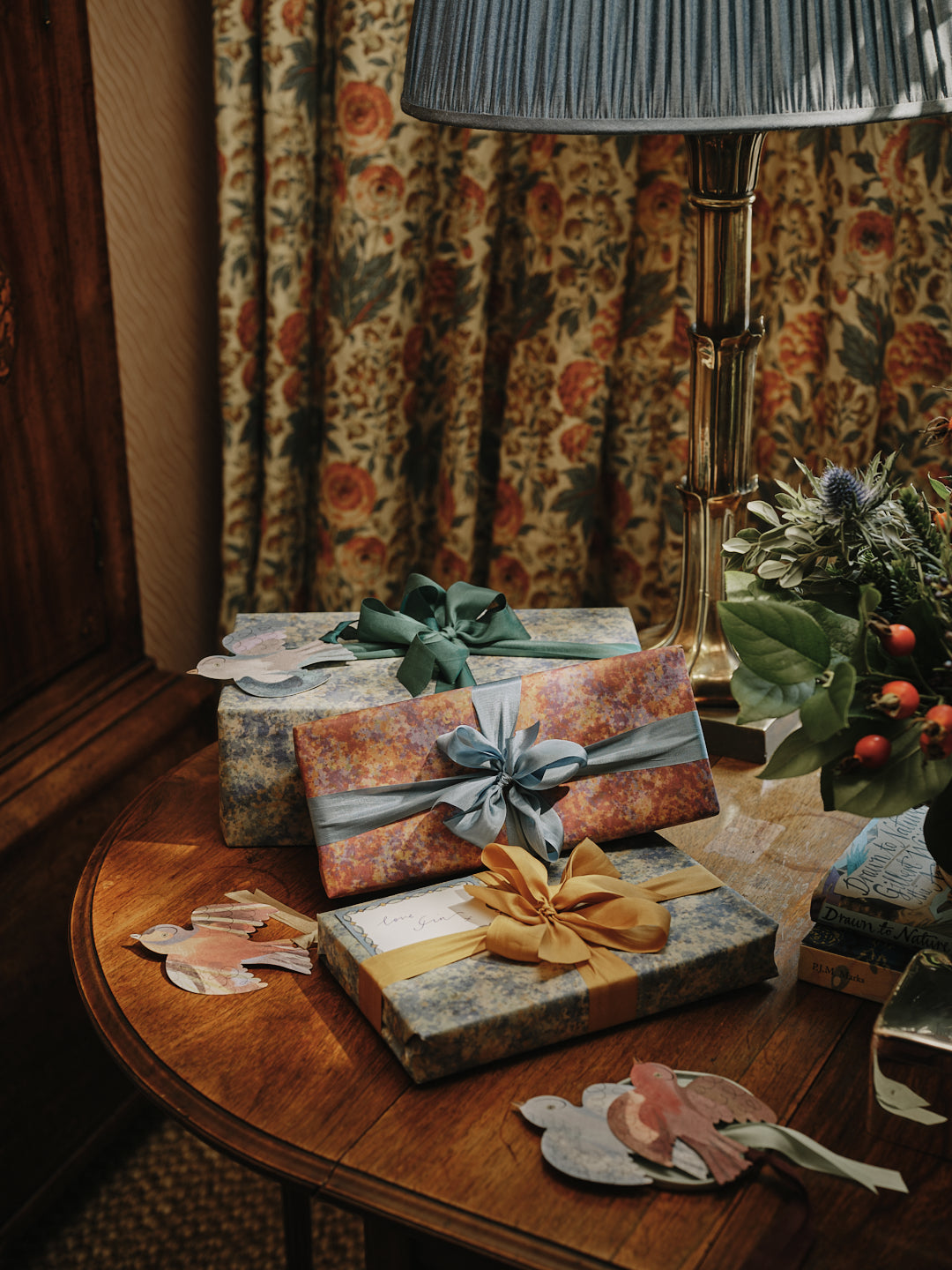 Wrapping Paper Sheet Set: Mottle Frost / Marble Chocolate