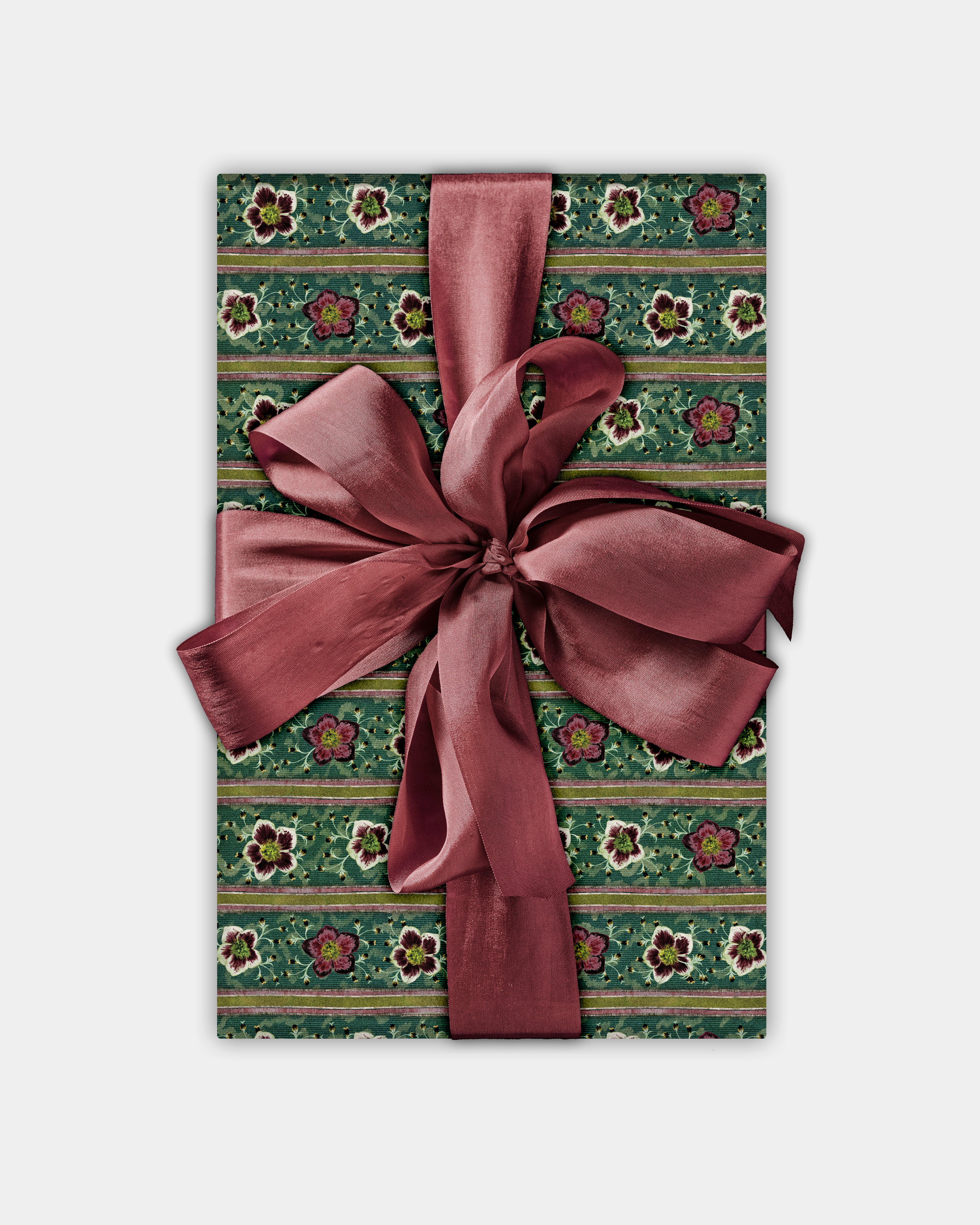 Wrapping Paper Roll: Winter Rose, Evergreen