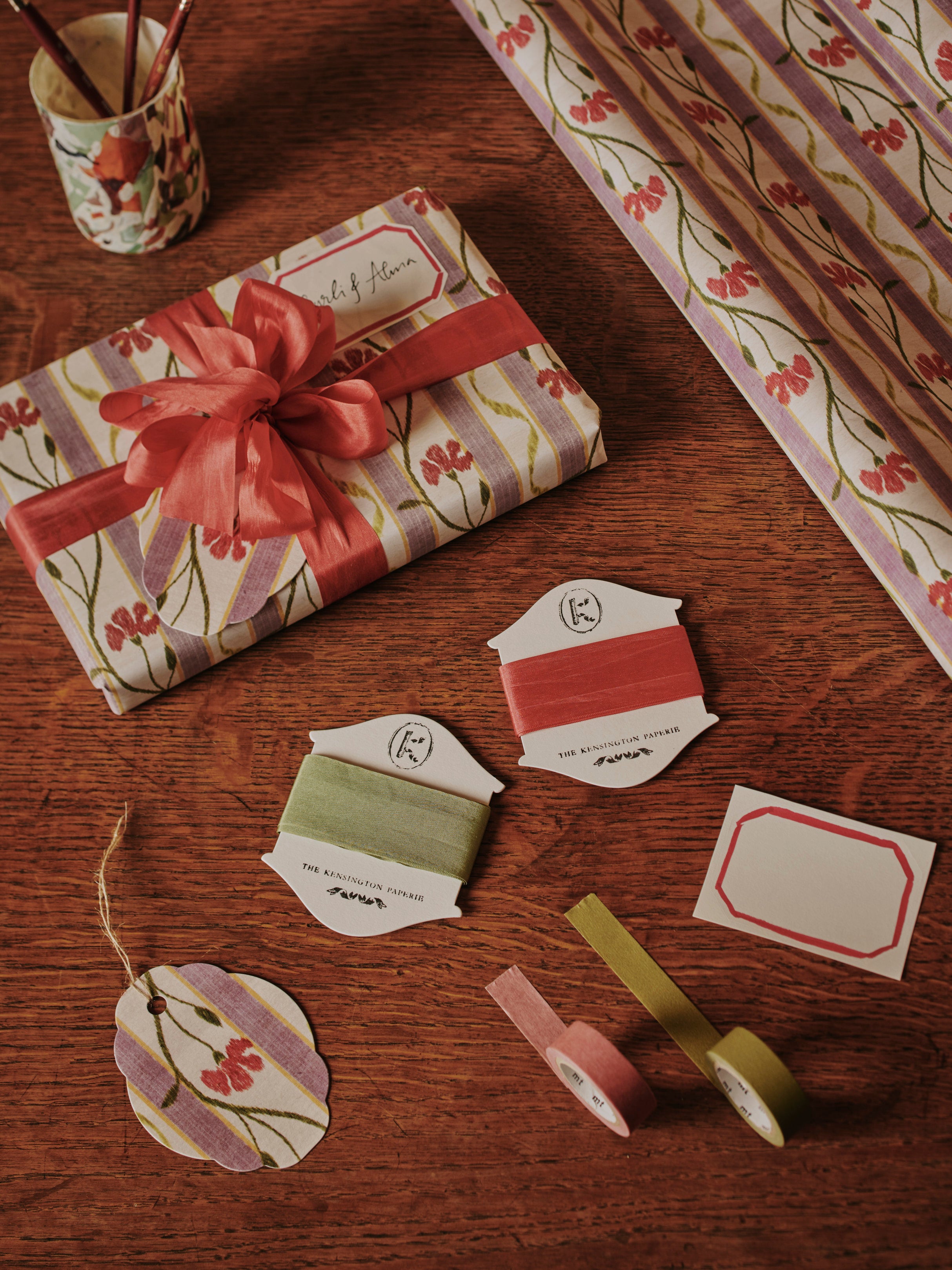 Wrapping Kit Box - Ikat Rose